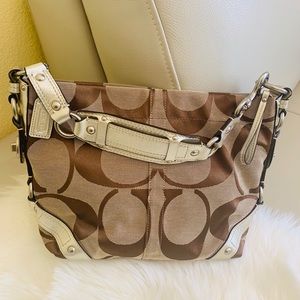 Coach Hobo shoulder bag - like new